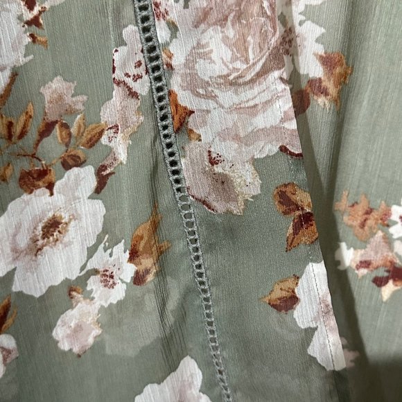Band of Gypsies women’s sz XS/S sage green floral short sleeve open sheer duster - Picture 2 of 7
